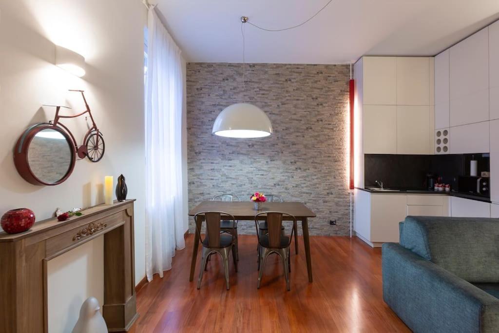 My Charming Apartments In Centro Citta-San Lorenzo Suite 밀라노 외부 사진