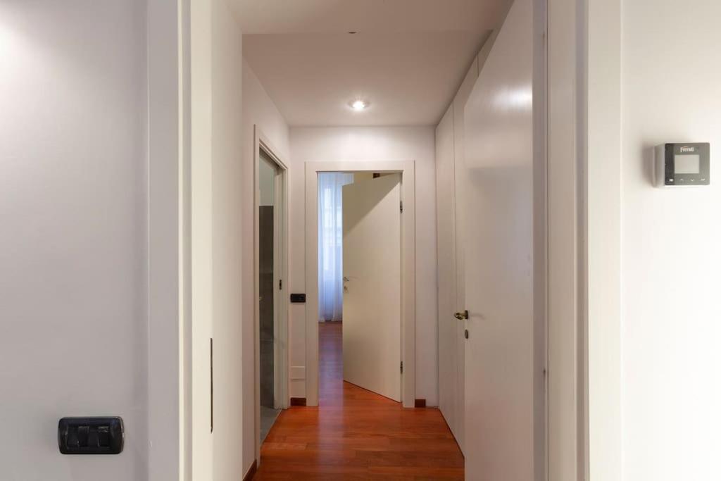 My Charming Apartments In Centro Citta-San Lorenzo Suite 밀라노 외부 사진